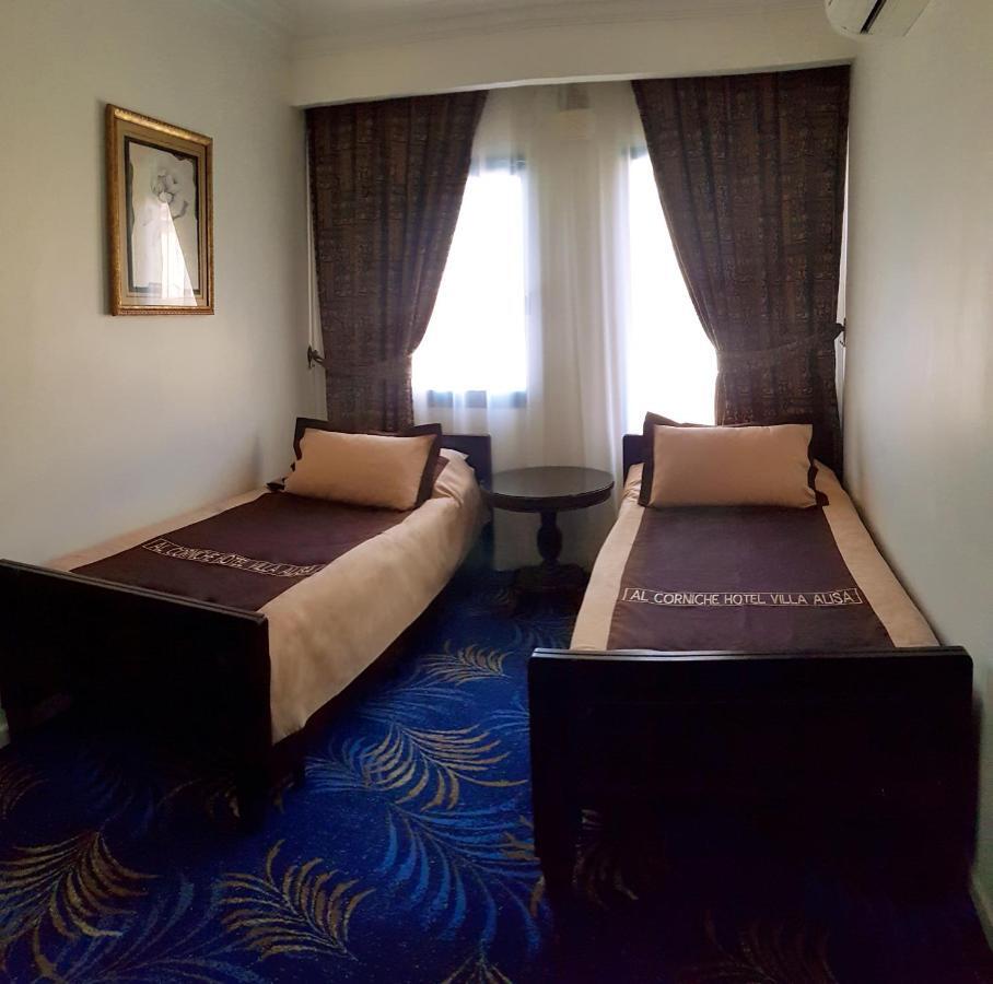 Al Corniche Hotel Šardžá Exteriér fotografie